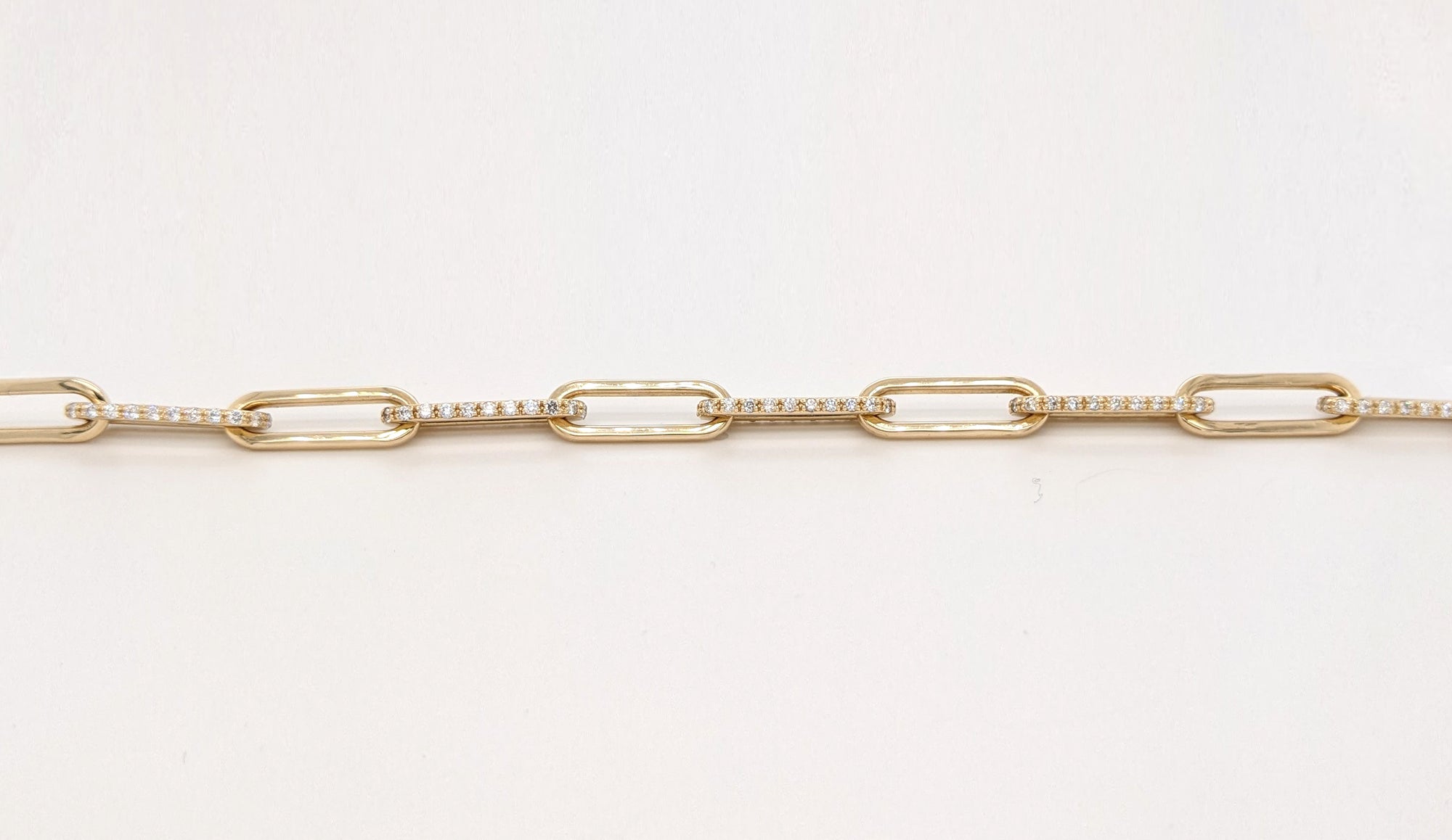 Lab Grown Diamond Paper Clip Bracelet in 14 Karat Gold