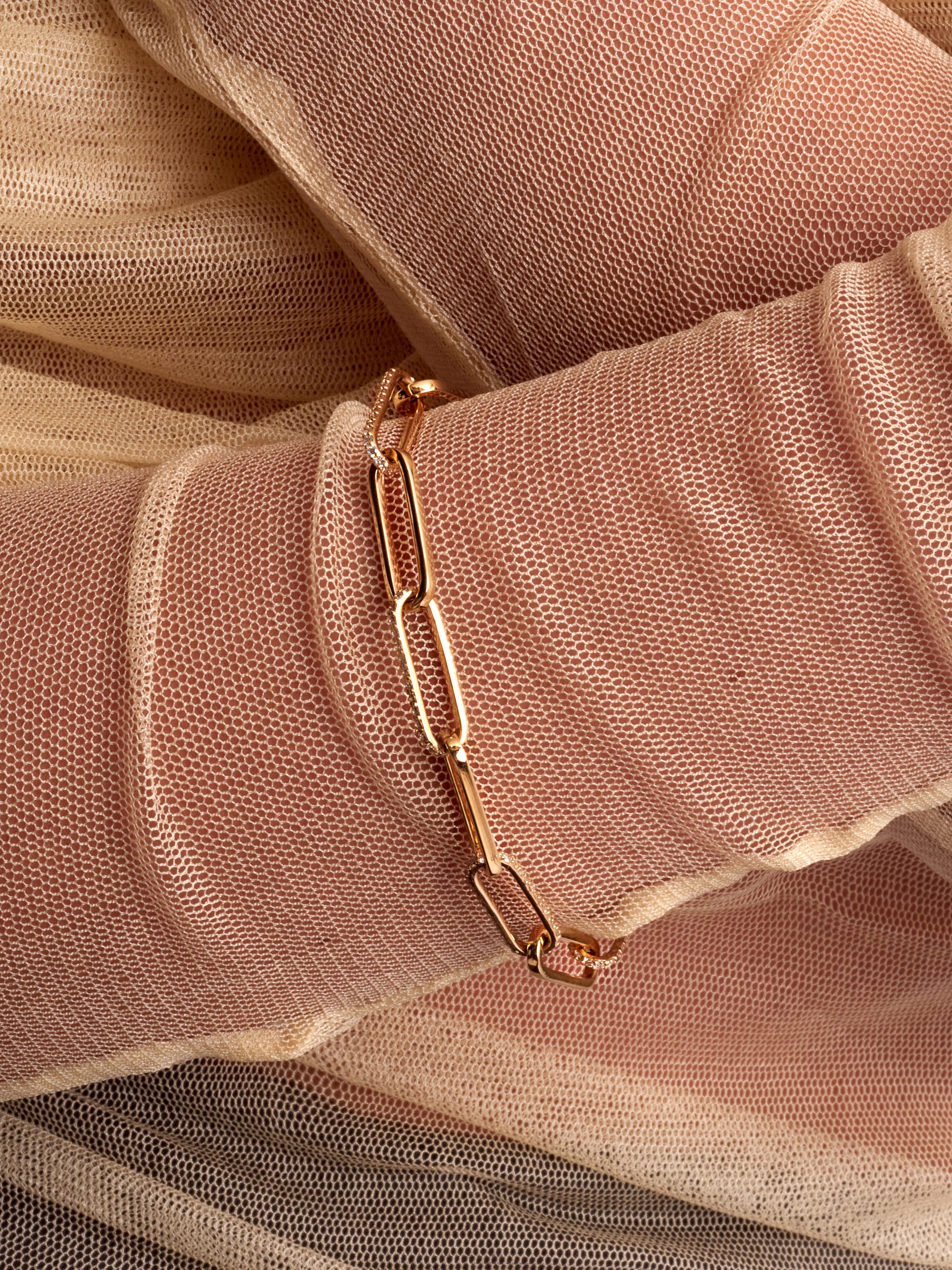 Lab Grown Diamond Paper Clip Bracelet in 14 Karat Gold