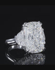 Cushion Cut Engagment Ring with Half-Moon Side Stones